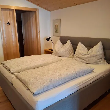 Oberstaudach Apartman *