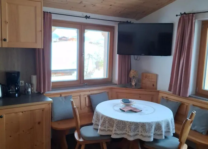 Oberstaudach 아파트 *